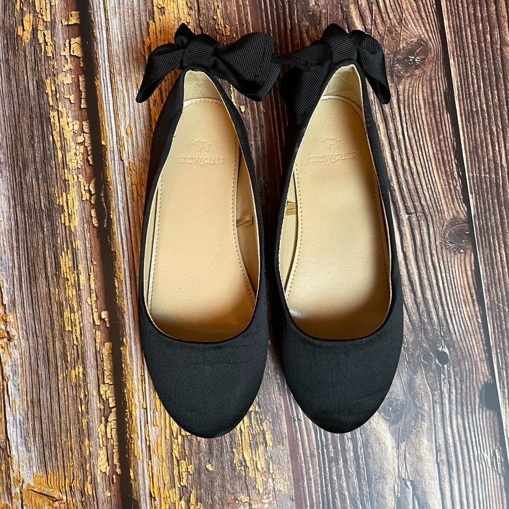Crew Cut Flats